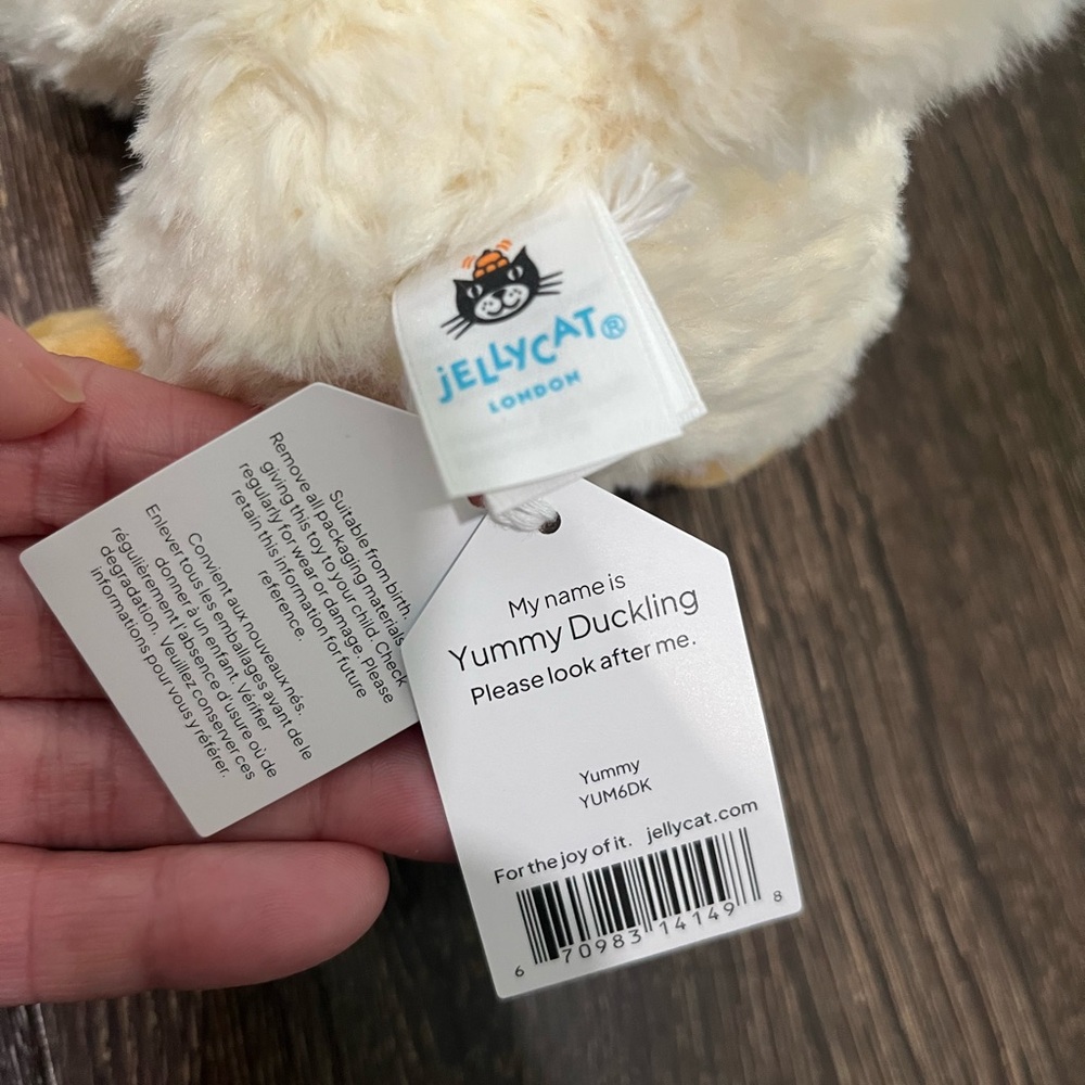 Jellycat Yummy Duckling Yellow Cute Plush Toy 100%Authentic NWT - Picture 5 of 6